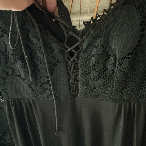 Vintage 1970’s Black Lace up front, long sleeve dress - Picture 4 of 7